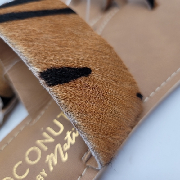 Coconuts by Matisse Riva Flat Sandals Zebra NWOT Tan Black Size 8 - Picture 5 of 9